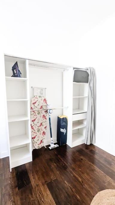 Cosy Tropical 2ch - Quartier Des Halles - Garage Apartment
